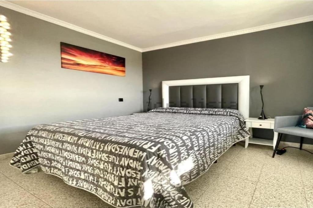Traumhafte Wohnung Mit Panoramablick Und Pool Playa del Inglés Eksteriør bilde